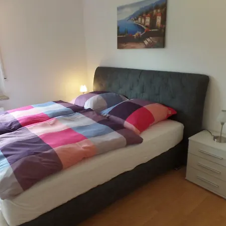 Am Emspark Vakantiehuis Leer